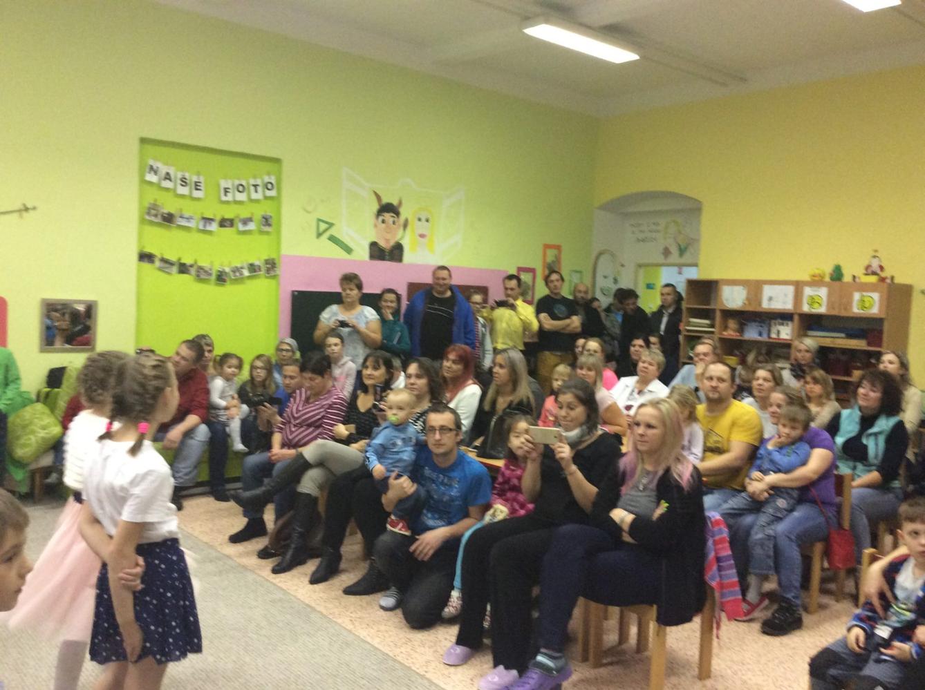 VÁNOČNÍ  BESÍDKA PRO  RODIČE - 13