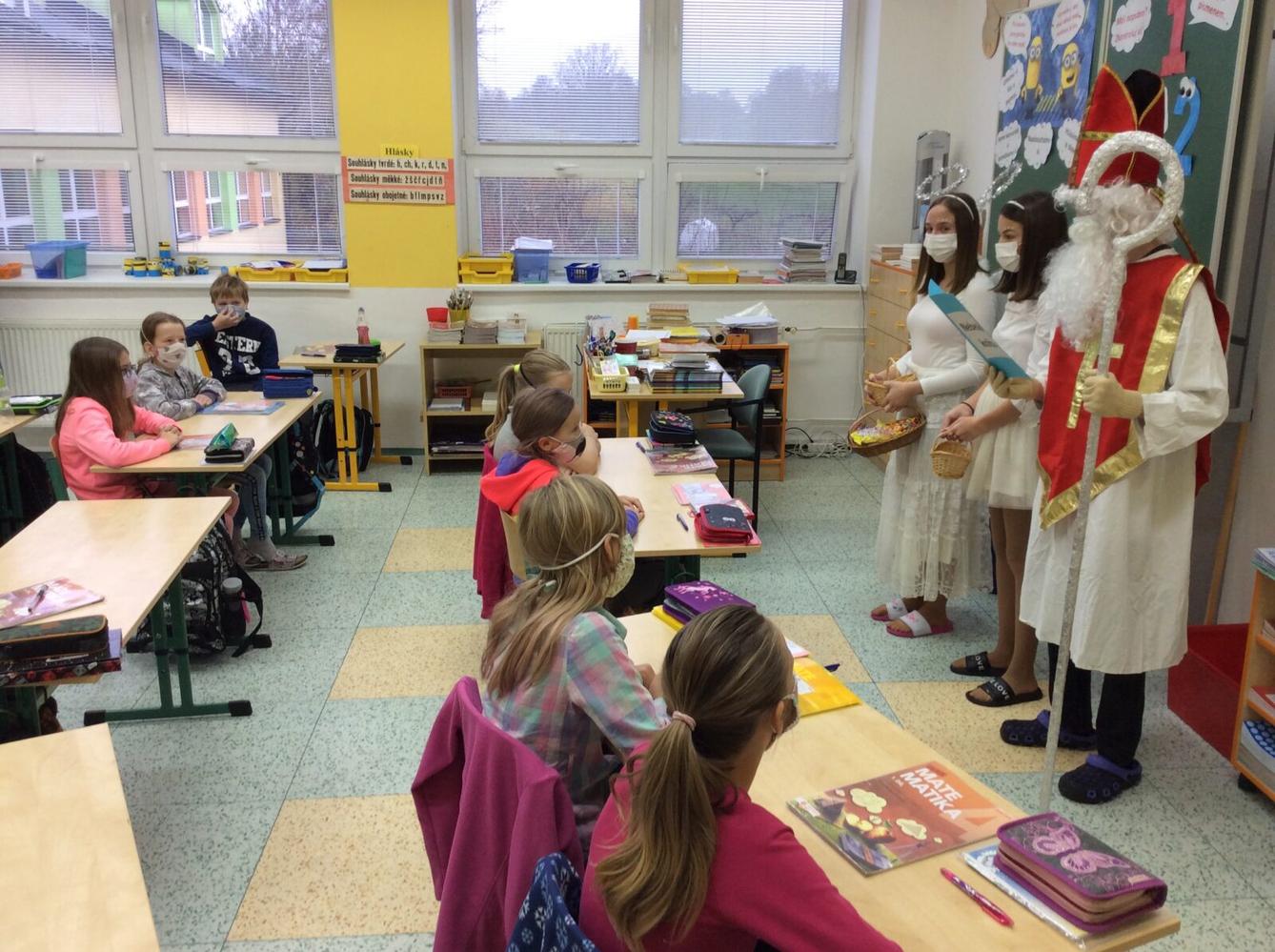 Mikuláš, andělé a čerti na 1. stupni - 9