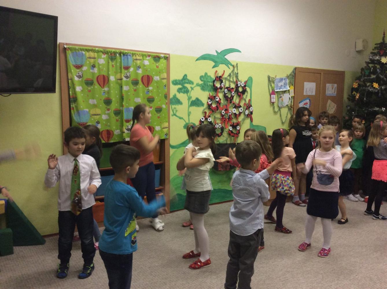 VÁNOČNÍ  BESÍDKA PRO  RODIČE - 23