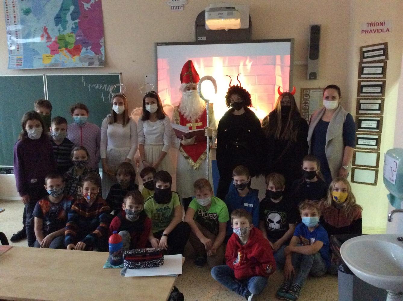 Mikuláš, andělé a čerti na 1. stupni - 12
