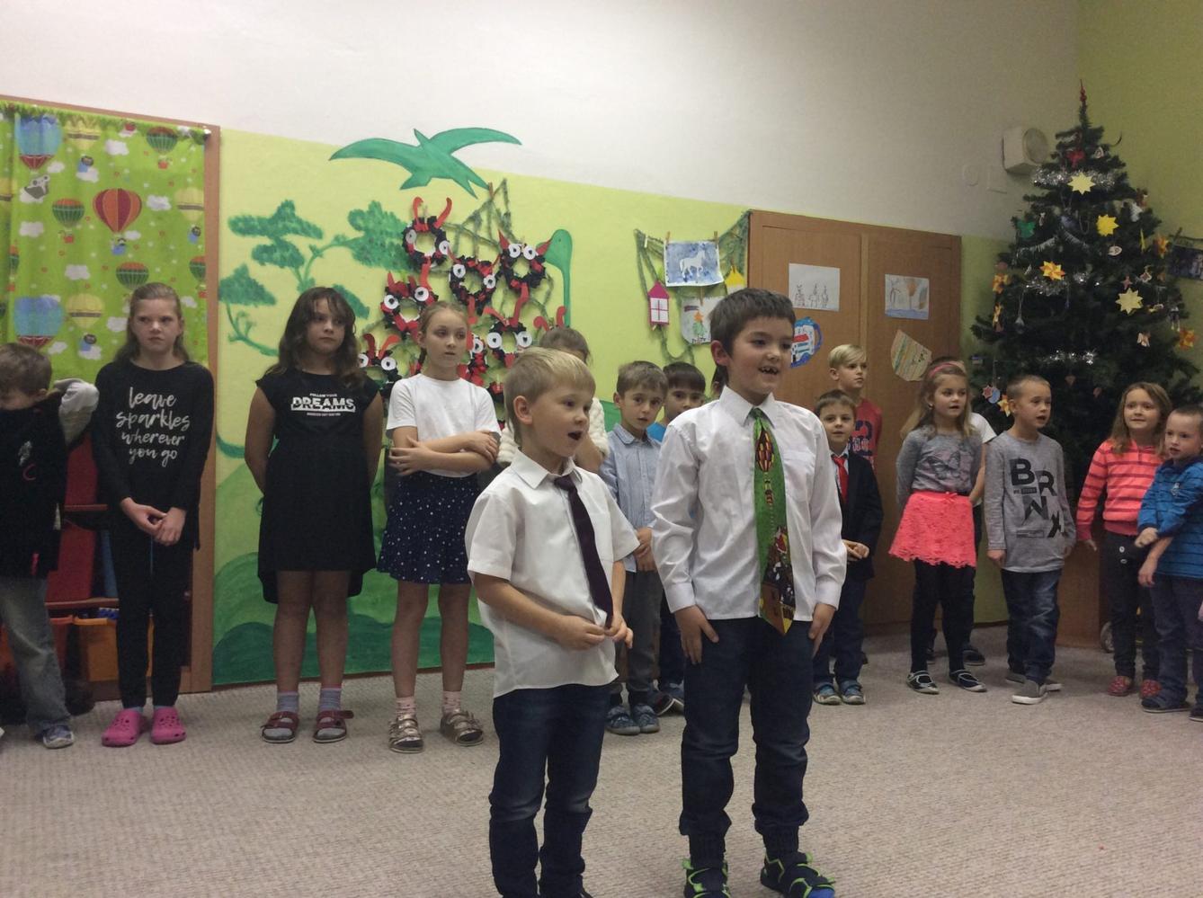 VÁNOČNÍ  BESÍDKA PRO  RODIČE - 35