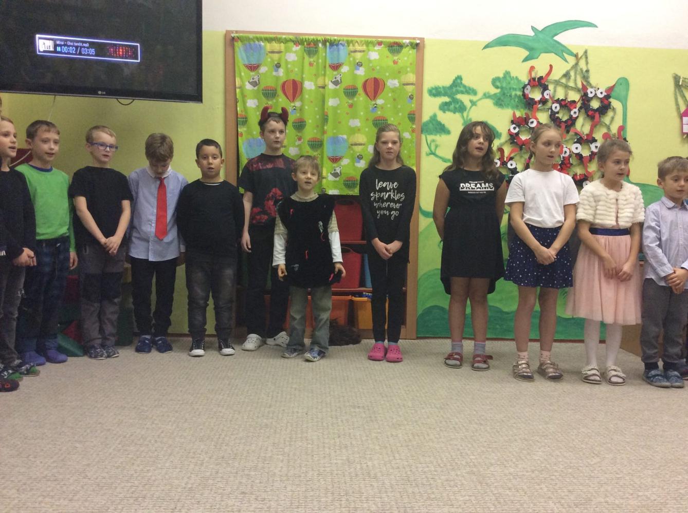 VÁNOČNÍ  BESÍDKA PRO  RODIČE - 37