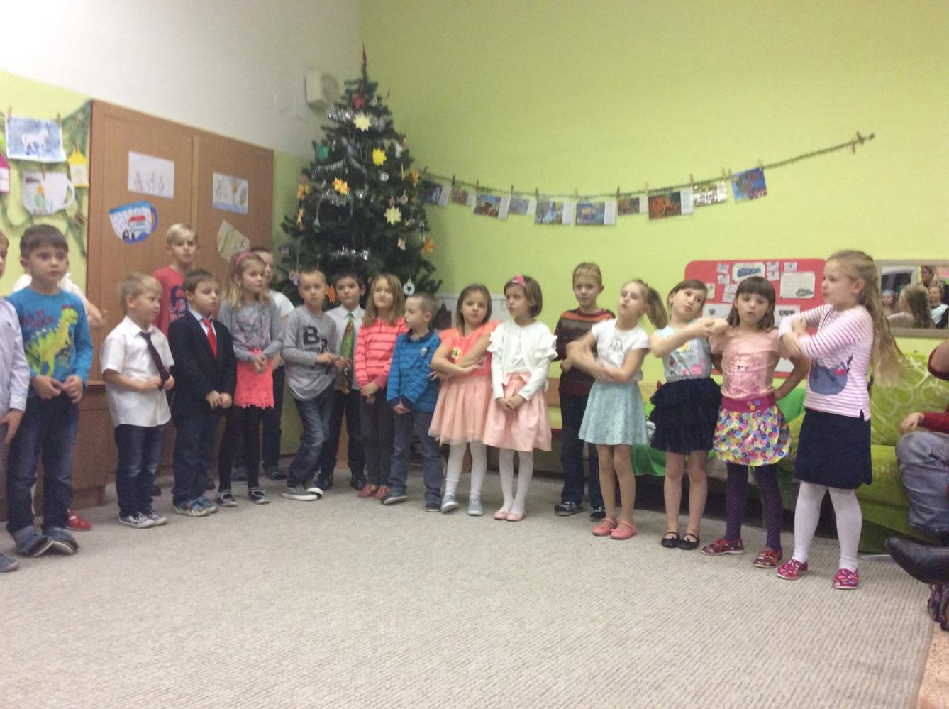 VÁNOČNÍ  BESÍDKA PRO  RODIČE - 43