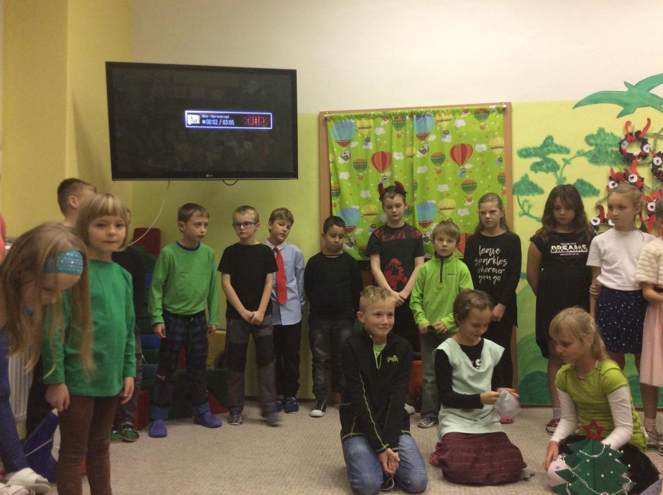 VÁNOČNÍ  BESÍDKA PRO  RODIČE - 51