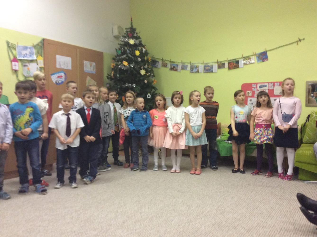 VÁNOČNÍ  BESÍDKA PRO  RODIČE - 57