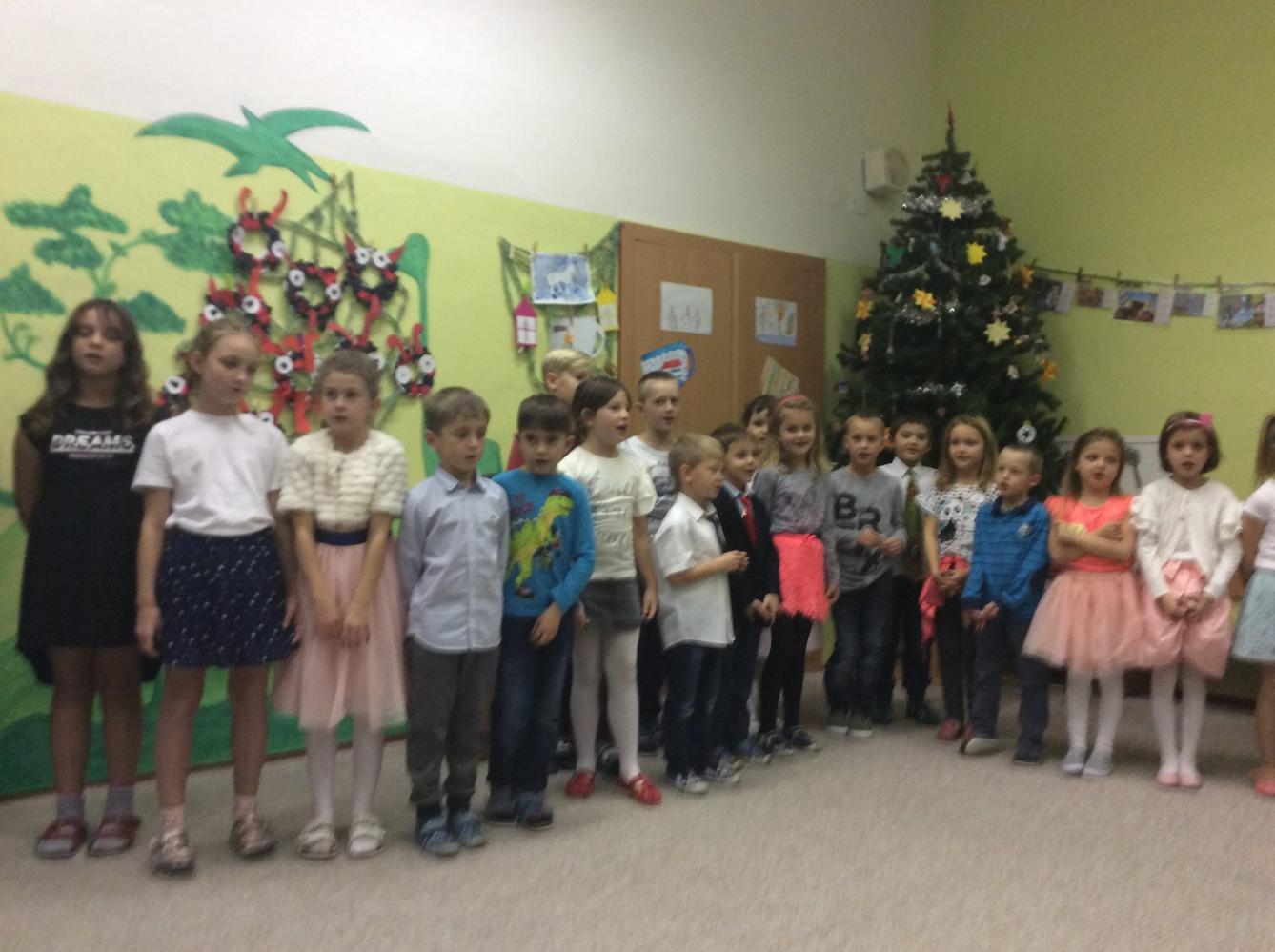 VÁNOČNÍ  BESÍDKA PRO  RODIČE - 60