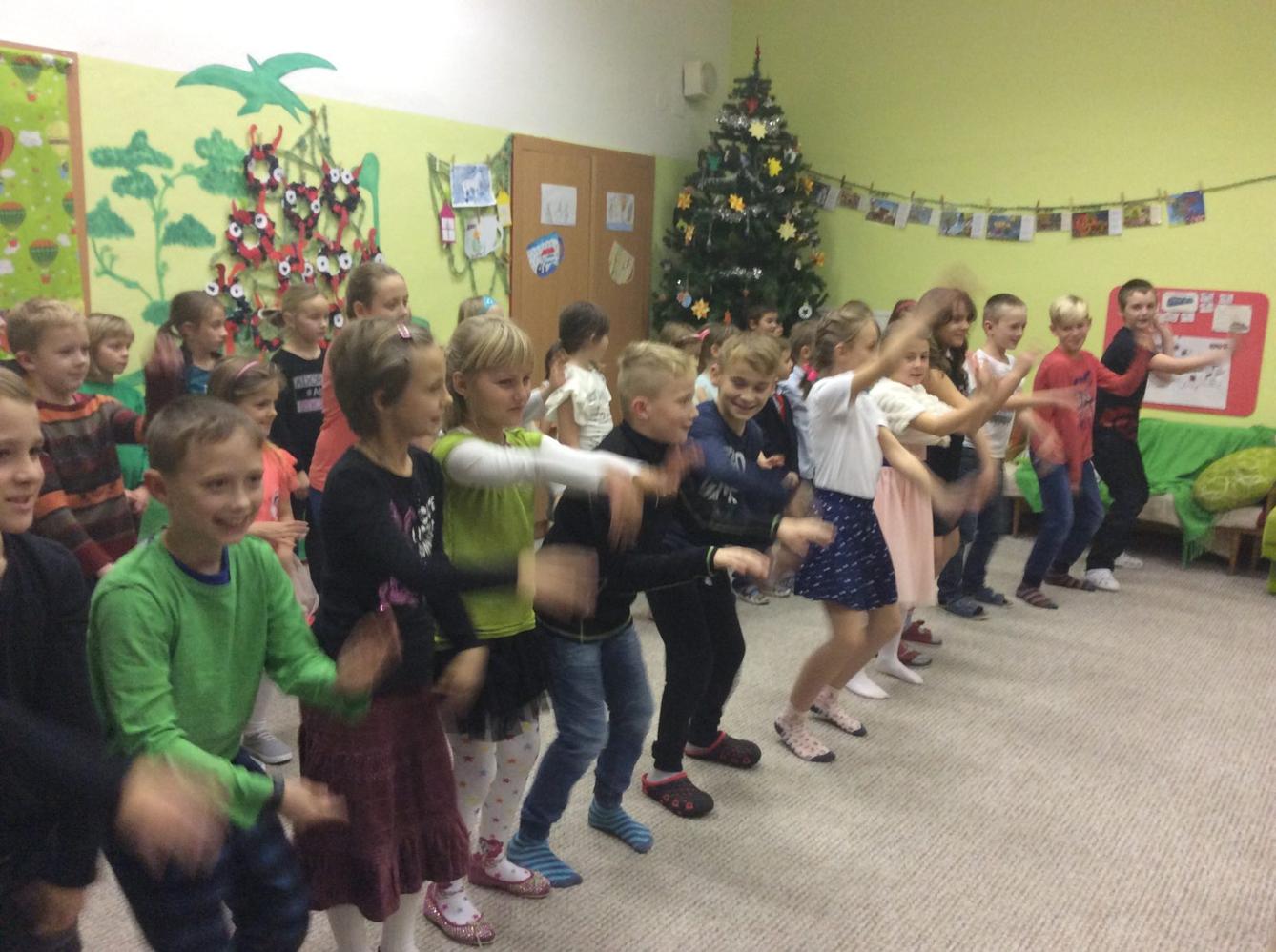 VÁNOČNÍ  BESÍDKA PRO  RODIČE - 71