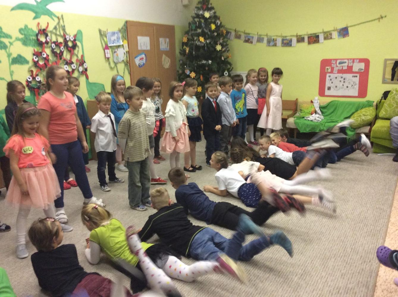 VÁNOČNÍ  BESÍDKA PRO  RODIČE - 77