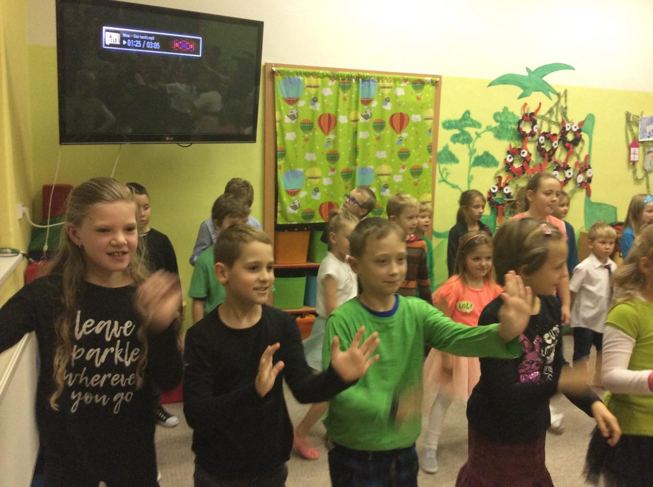 VÁNOČNÍ  BESÍDKA PRO  RODIČE - 78