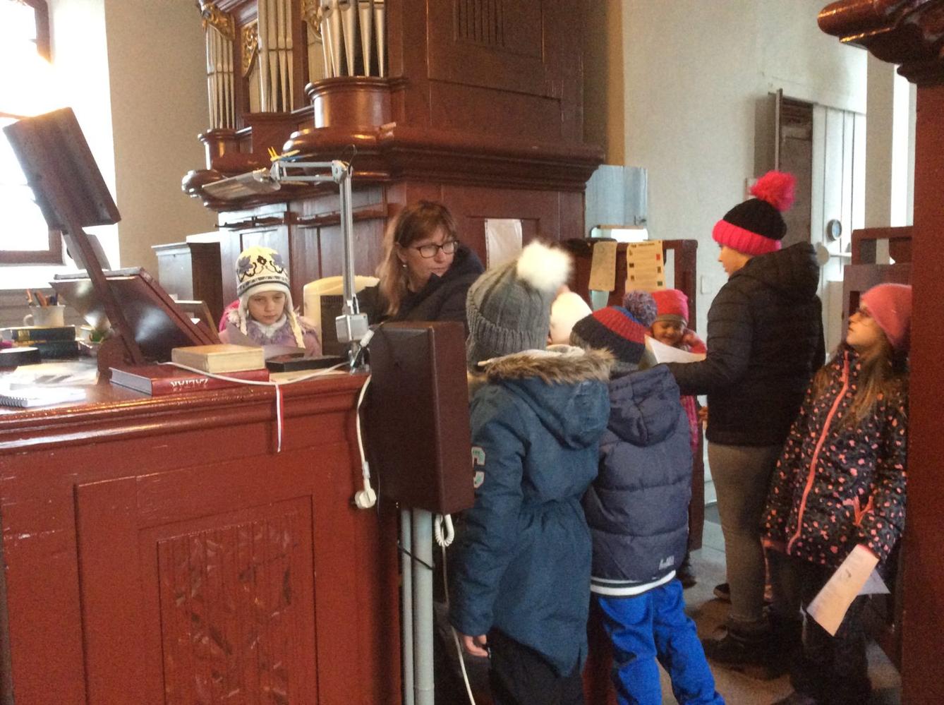 Návštěva Kostela sv. Mikuláše - 23