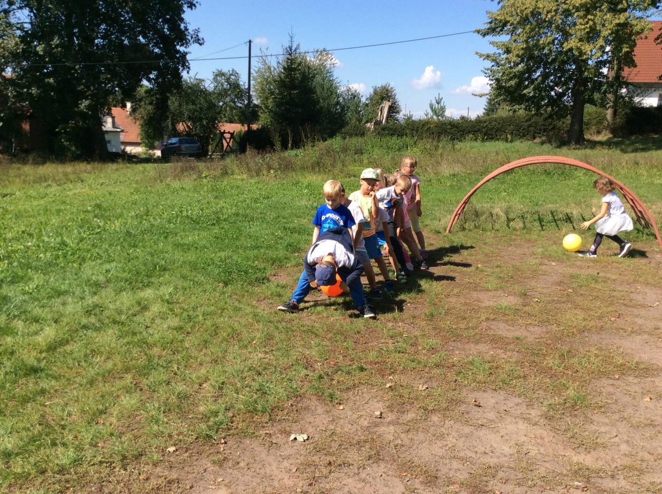 ZÁŘÍ - 2. ODDĚLENÍ - 15