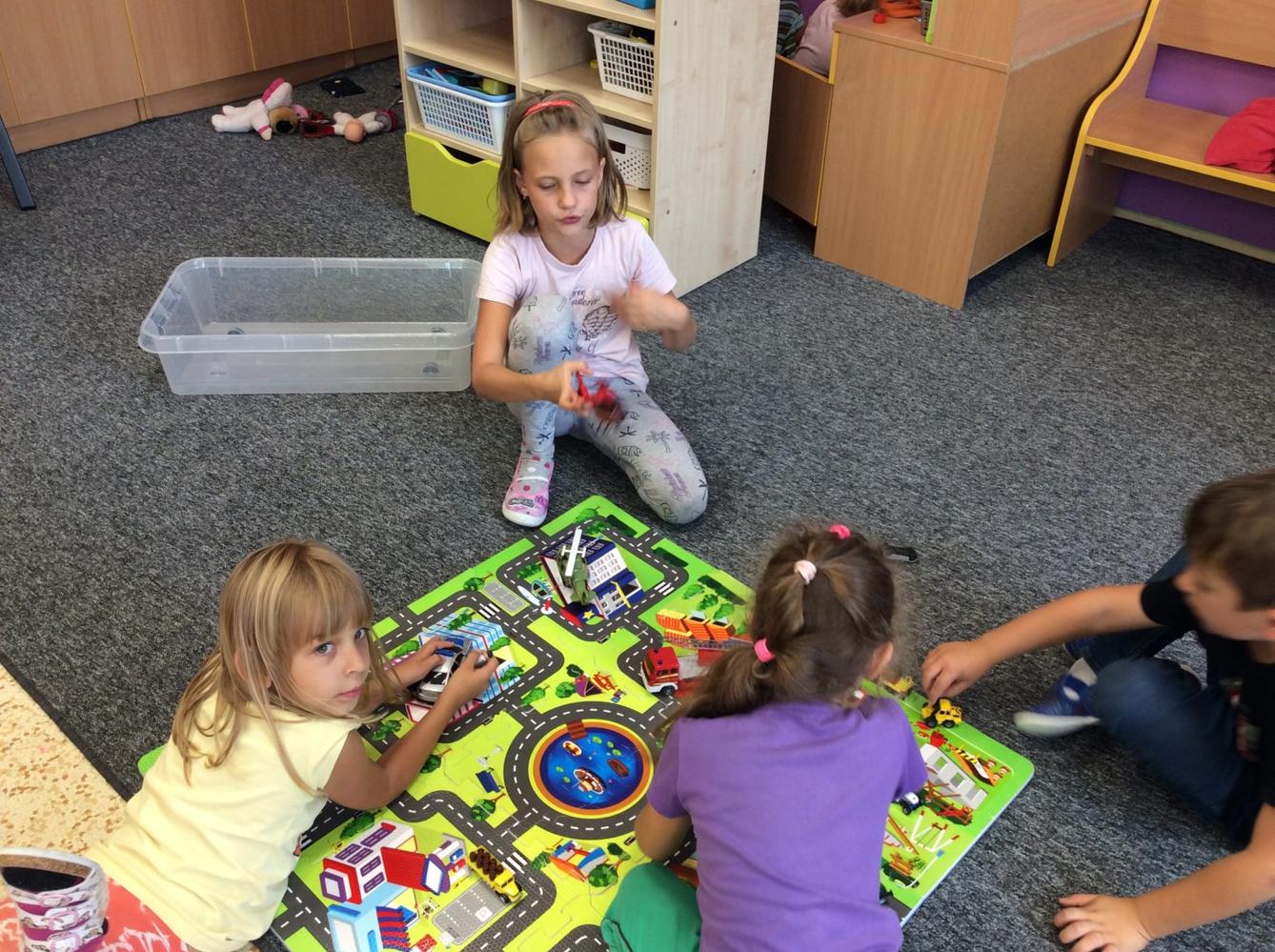 ZÁŘÍ - 2. ODDĚLENÍ - 44