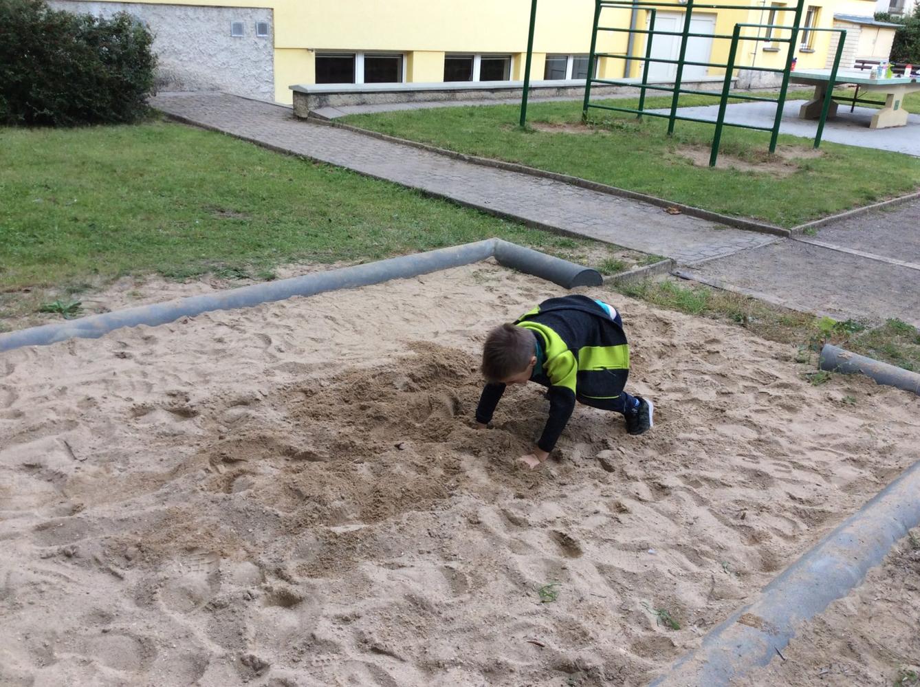 ZÁŘÍ - 2. ODDĚLENÍ - 88