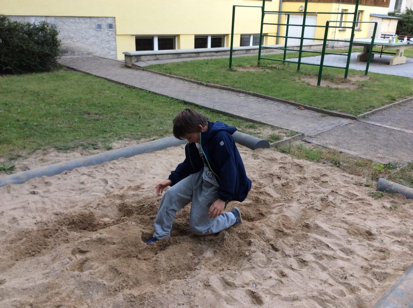 ZÁŘÍ - 2. ODDĚLENÍ - 92