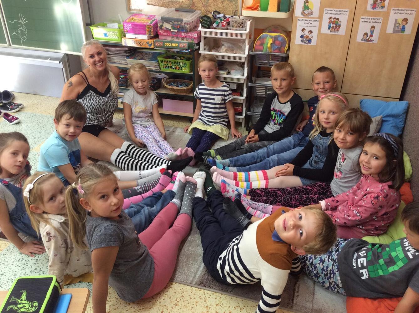 Barevný týden - ponožková středa - 3