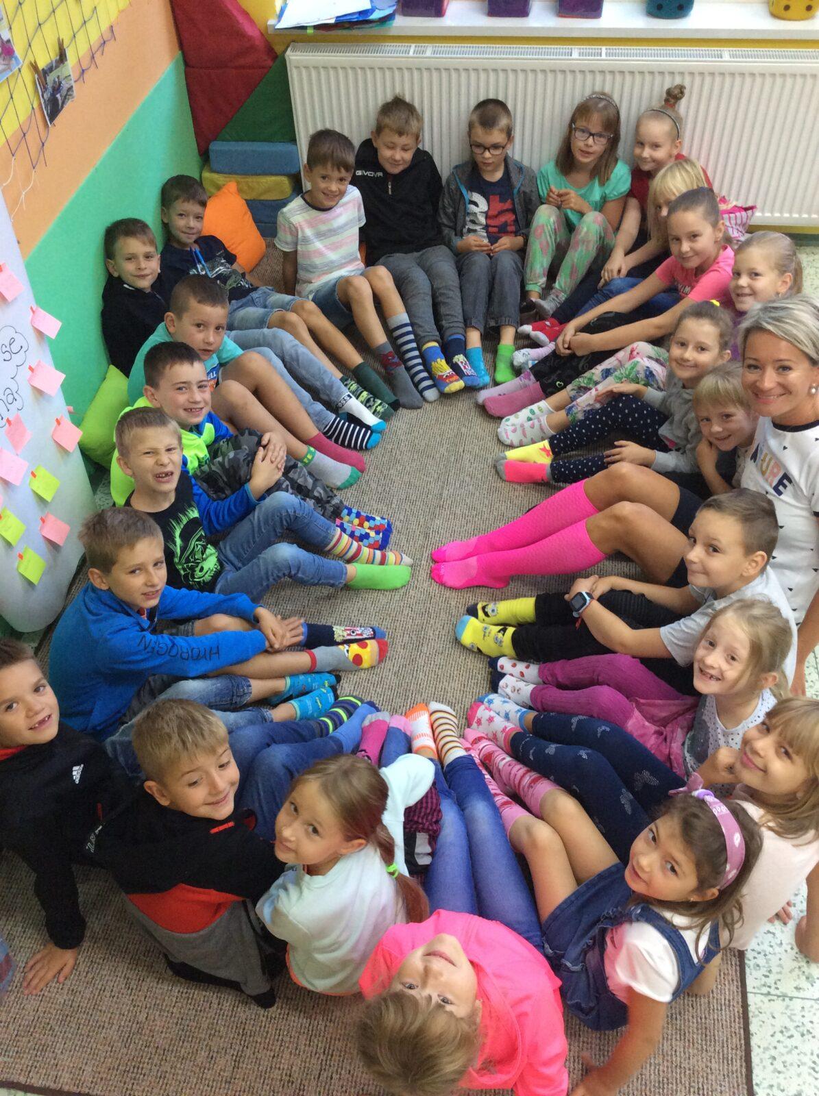 Barevný týden - ponožková středa - 4