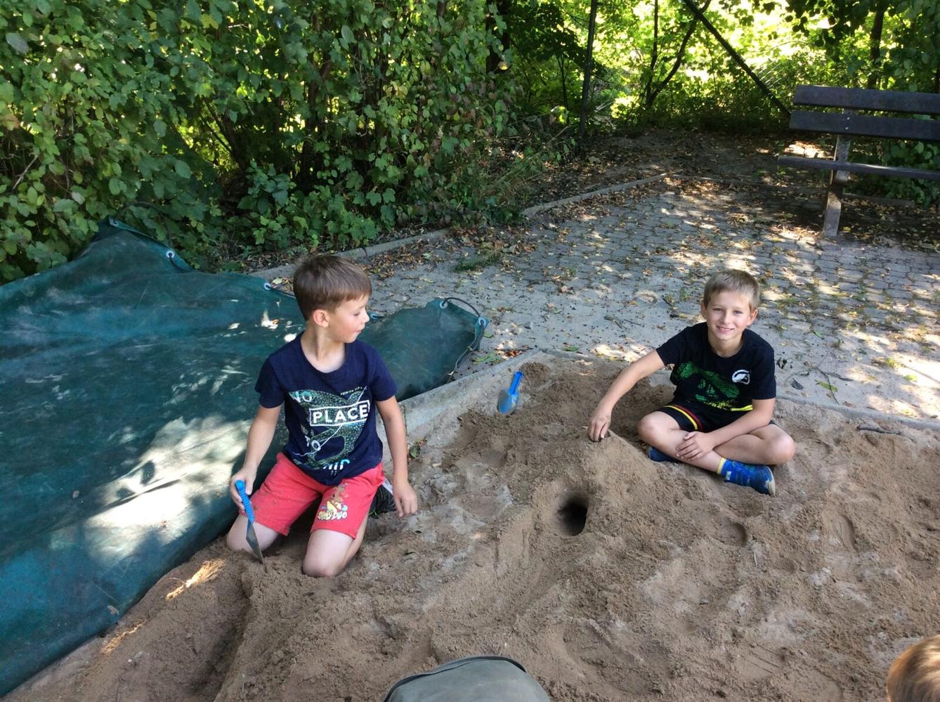 II.oddělení ZÁŘÍ - 46