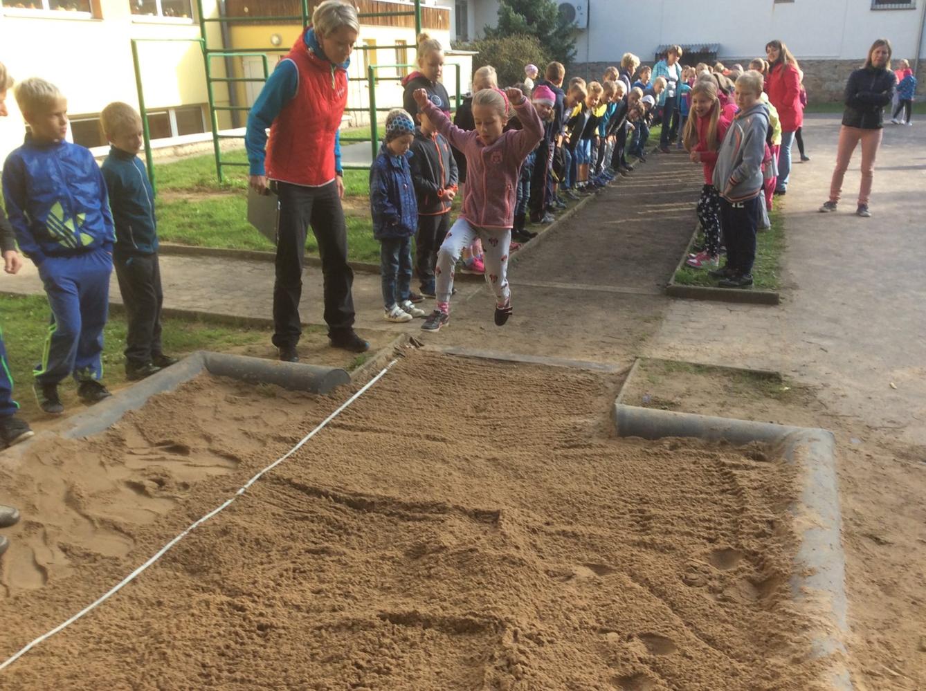 Žabák na 1. stupni - 4