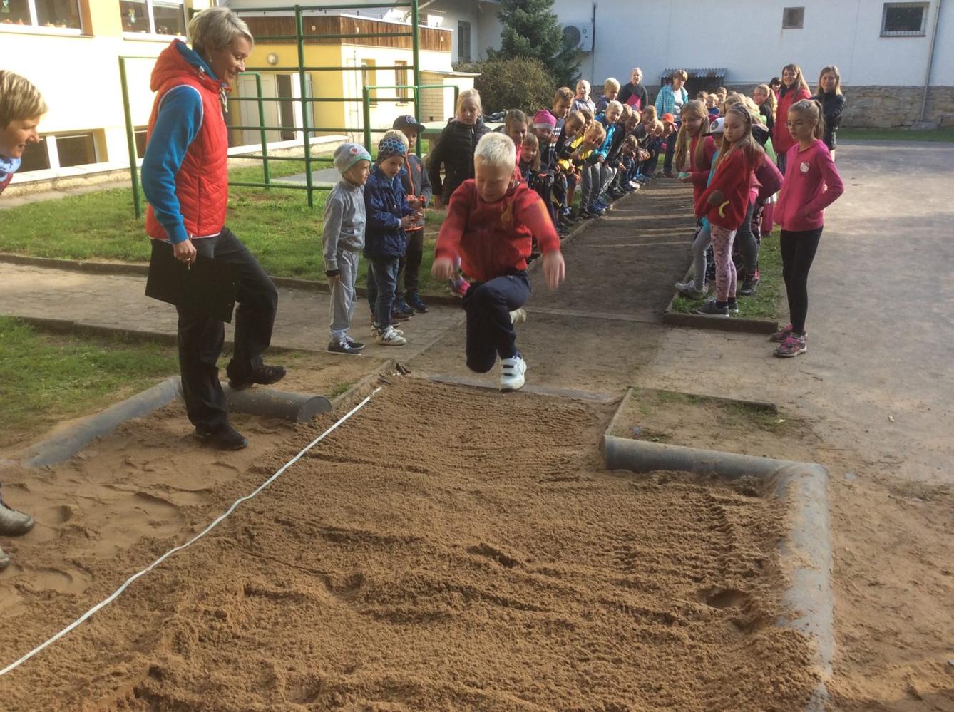 Žabák na 1. stupni - 7