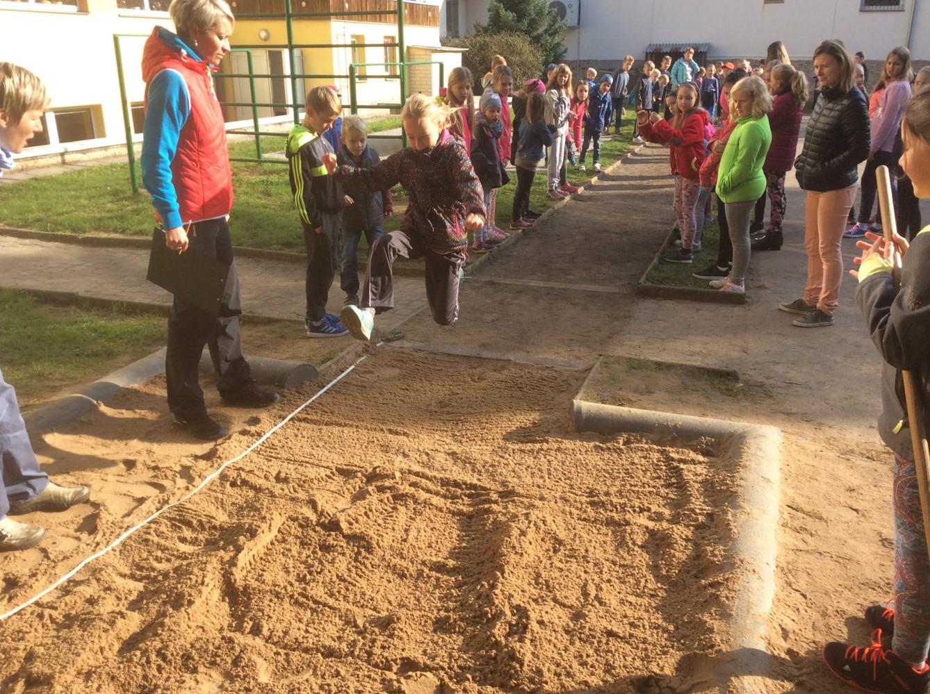 Žabák na 1. stupni - 12