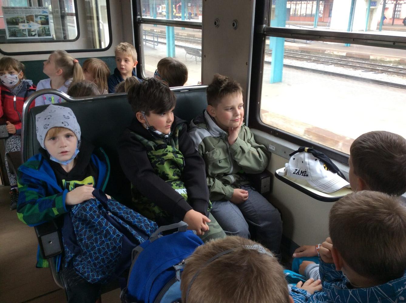 II.oddělení ZÁŘÍ - 57