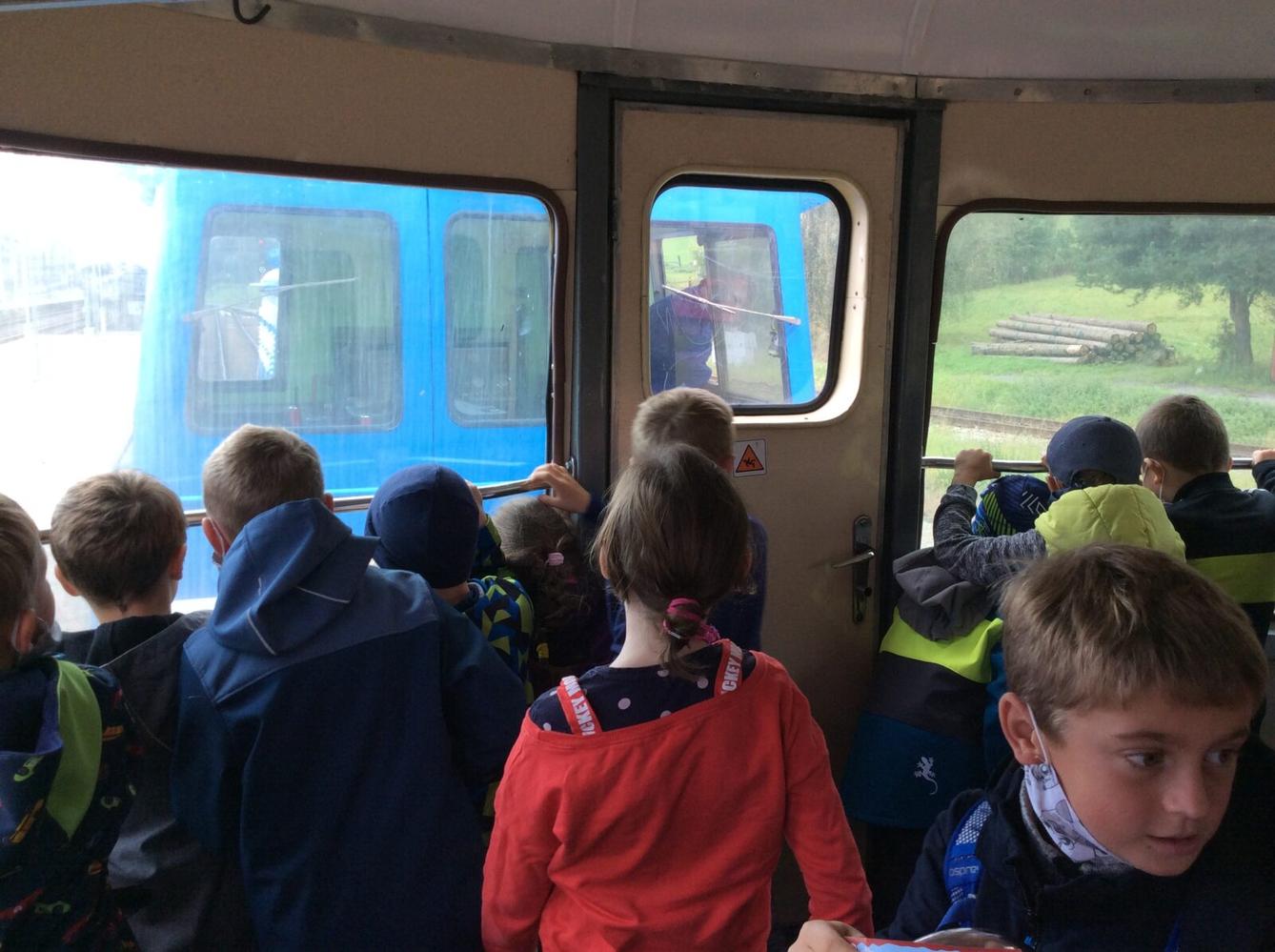 II.oddělení ZÁŘÍ - 69