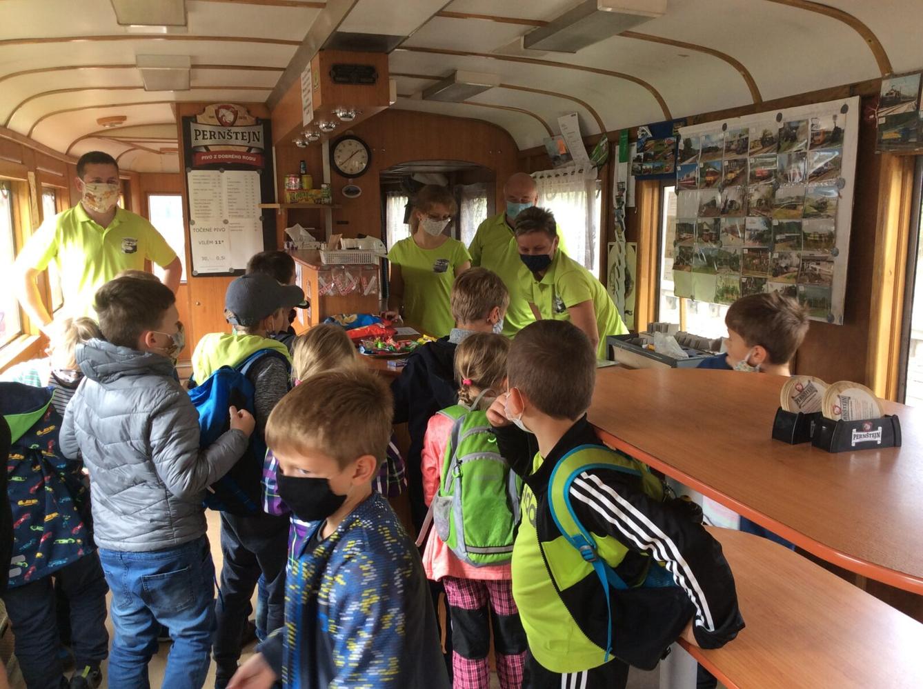 II.oddělení ZÁŘÍ - 71