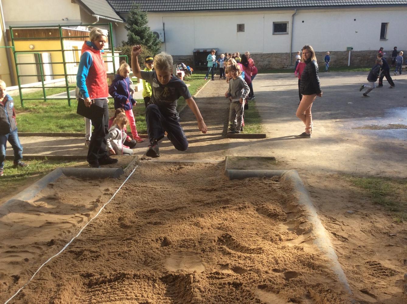 Žabák na 1. stupni - 25