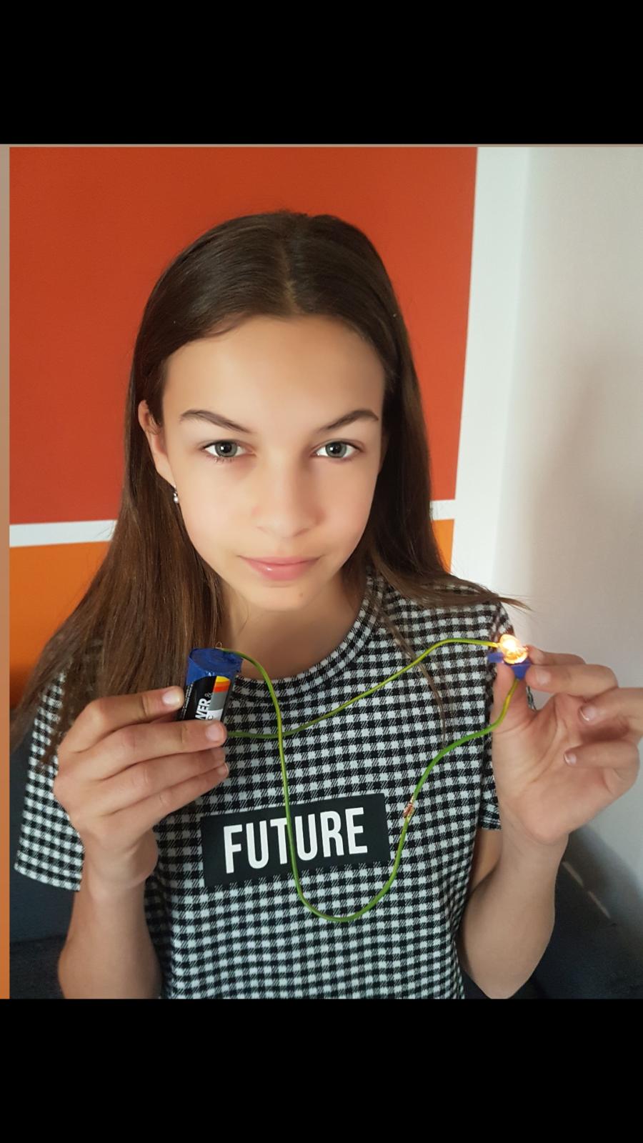 Domácí fyzika - 8.třída - 14