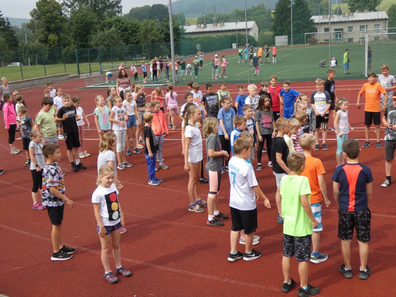 Štafetové běhy 1. stupně - 2