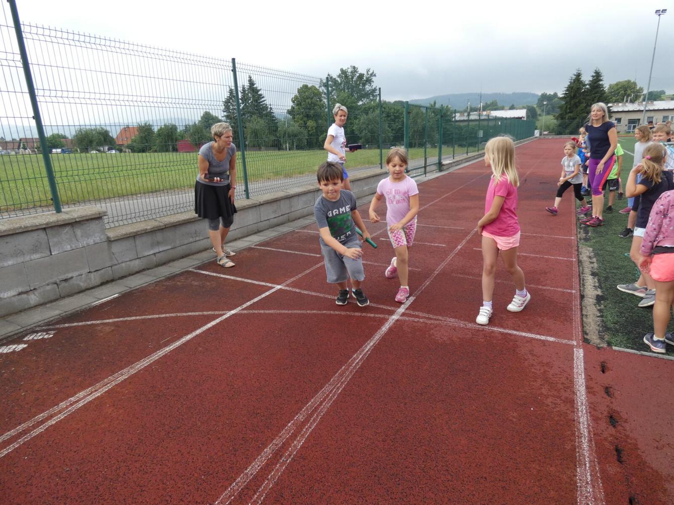 Štafetové běhy 1. stupně - 4