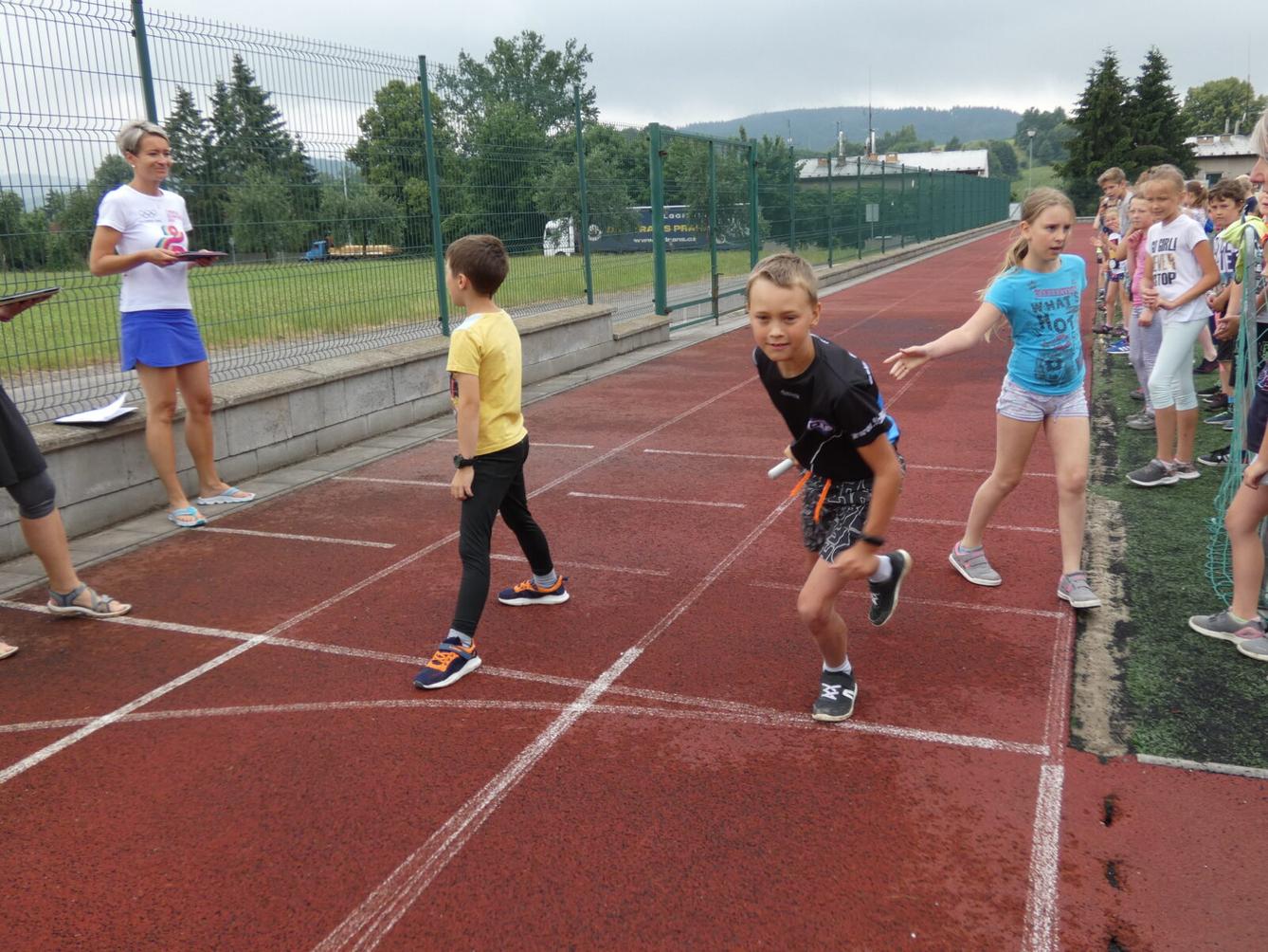 Štafetové běhy 1. stupně - 8