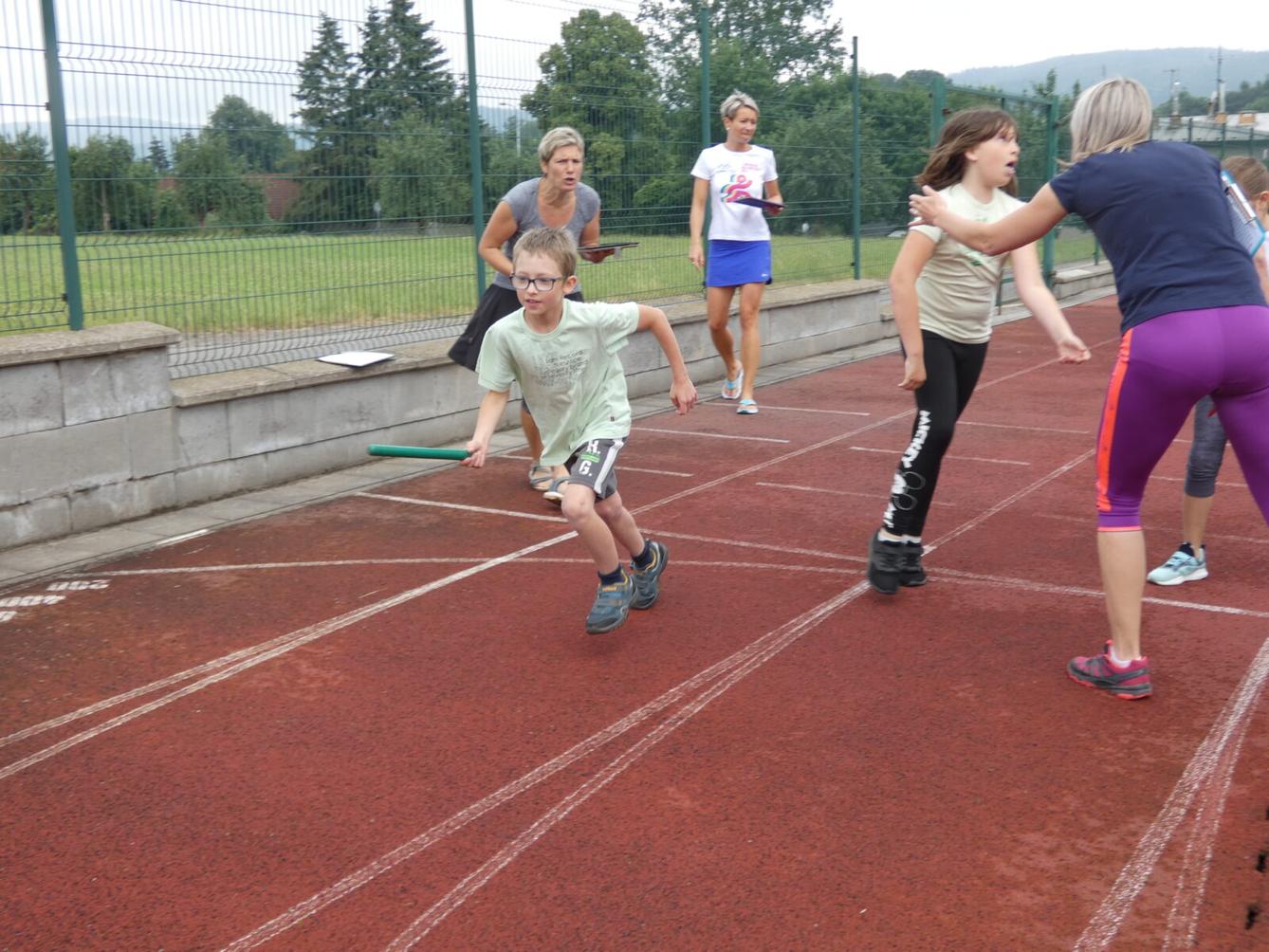 Štafetové běhy 1. stupně - 17