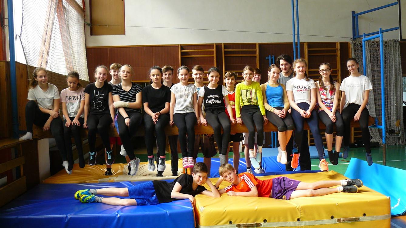 XVII. ročník školního kola SPORTOVNÍ GYMNASTIKY - 1