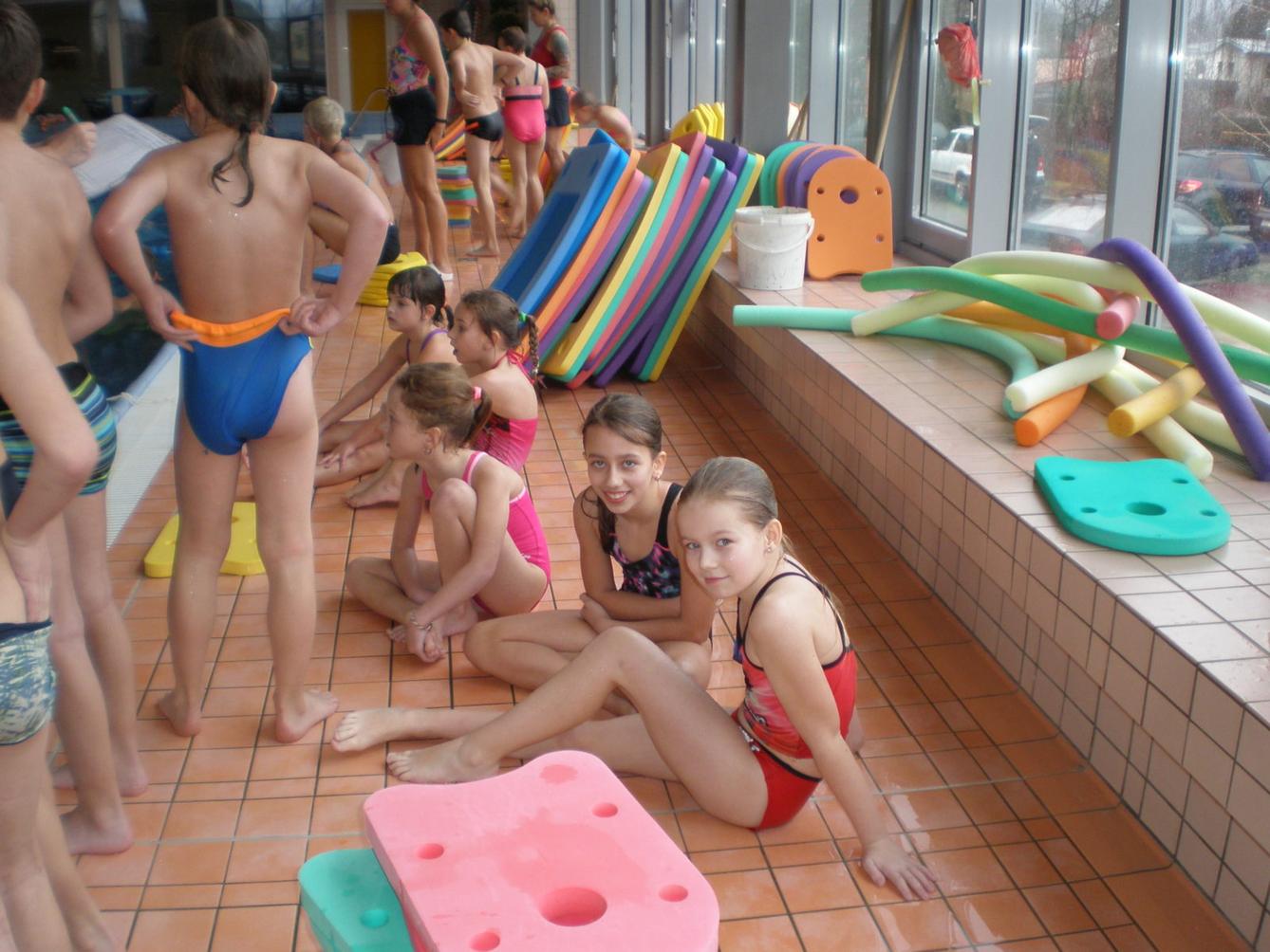 Zahájení plavecké výuky ve 2. a 3. třídě - 2