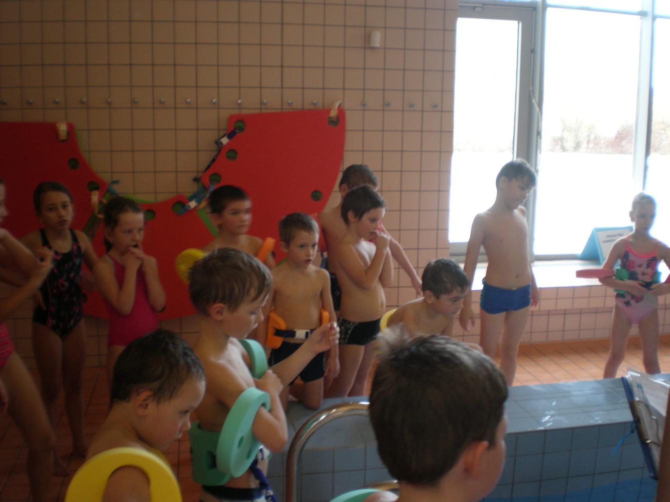 Zahájení plaveckého výcviku 1. a 2. třídy - 6