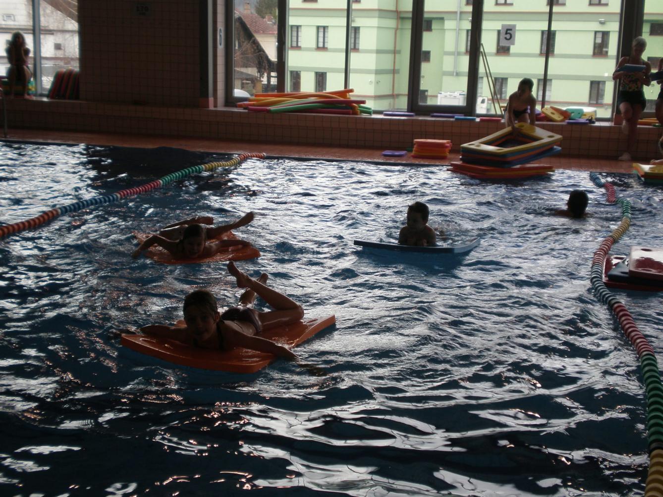 Zahájení plaveckého výcviku 1. a 2. třídy - 14