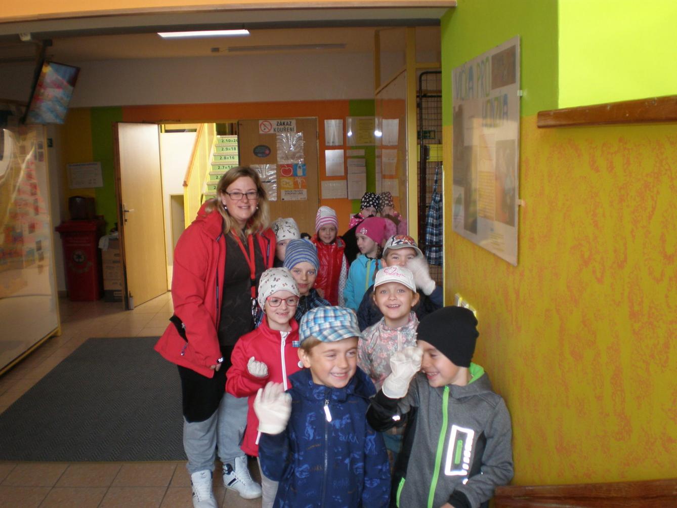 Akce "Ukliďme Česko-ukliďme Libchavy" na 1. stupni - 13