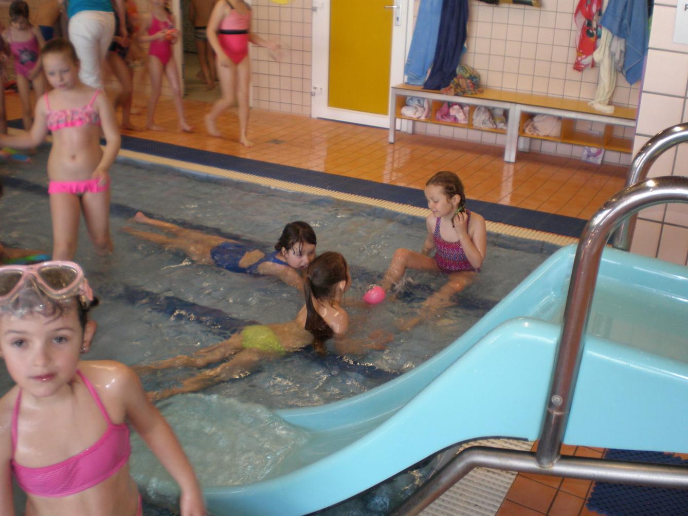 Ukončení plaveckého výcviku 1. a 2. třídy - 14