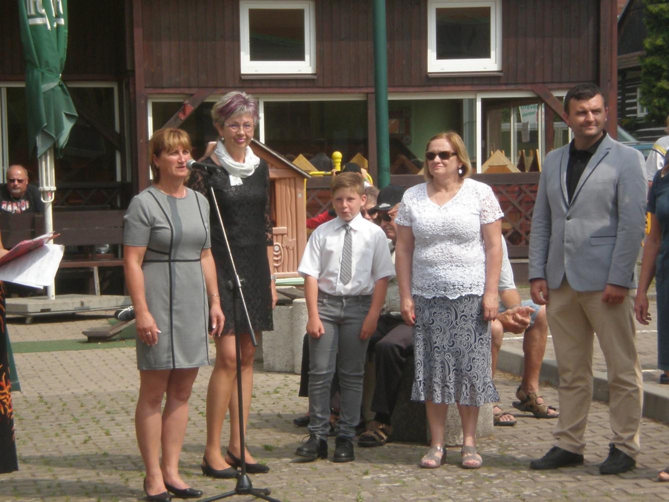 Slavnostní zasazení památné lípy - 2