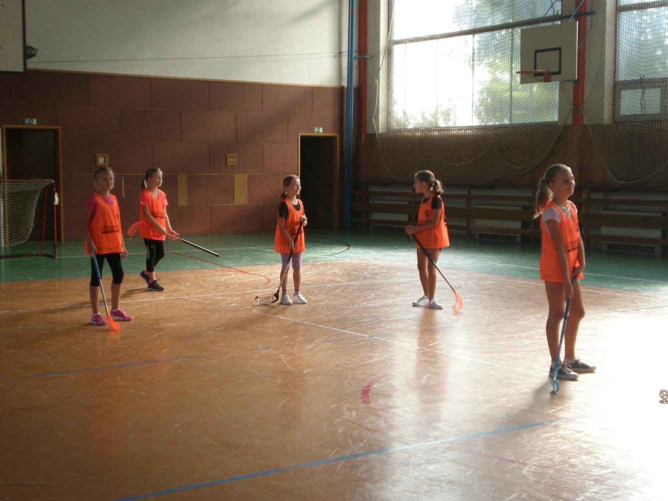 Úkazkové hodiny florbalu - 42