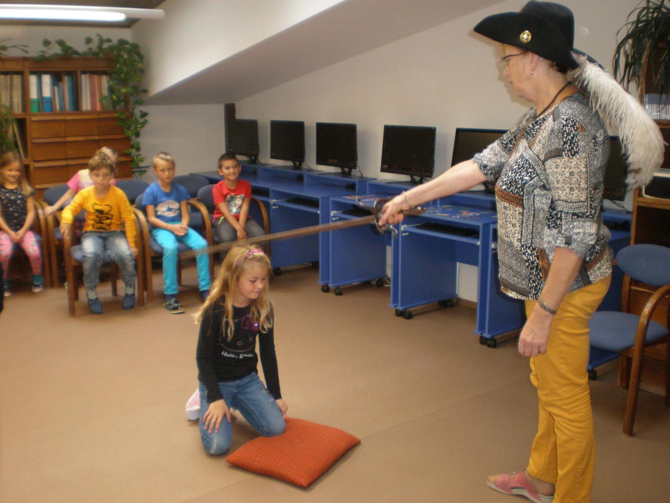 Pasování žáků 2. třídy na čtenáře - 26