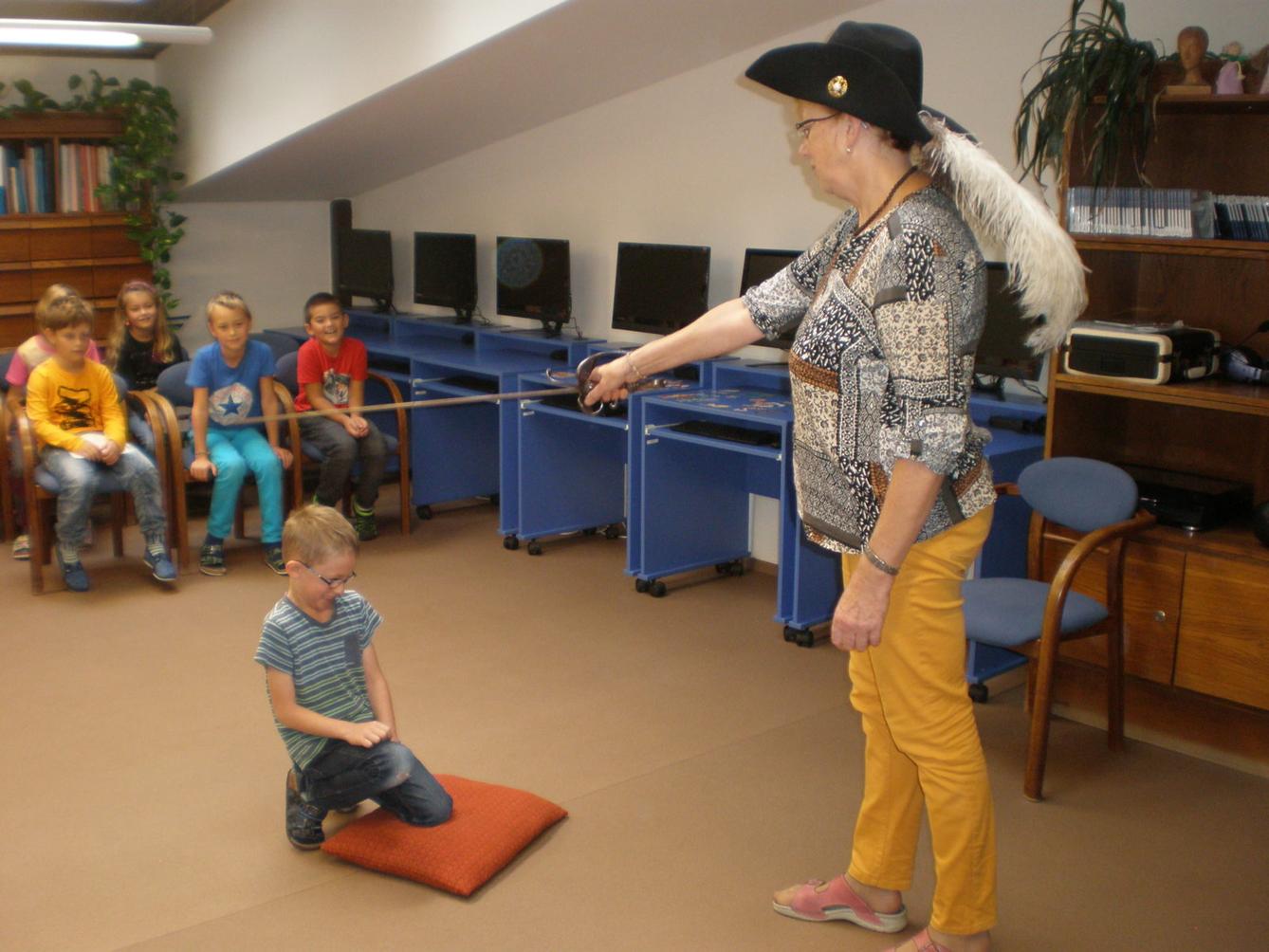 Pasování žáků 2. třídy na čtenáře - 29