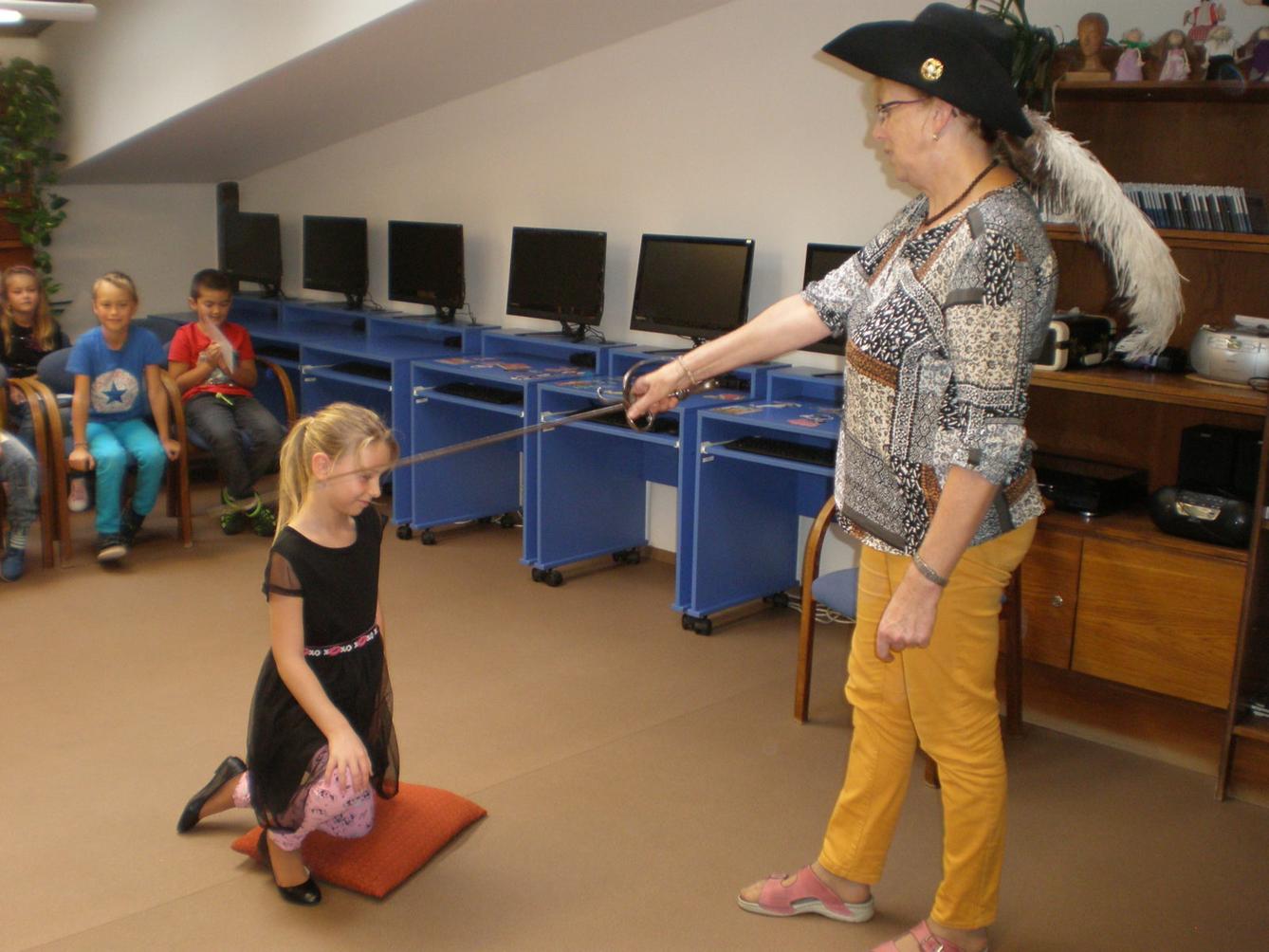 Pasování žáků 2. třídy na čtenáře - 32