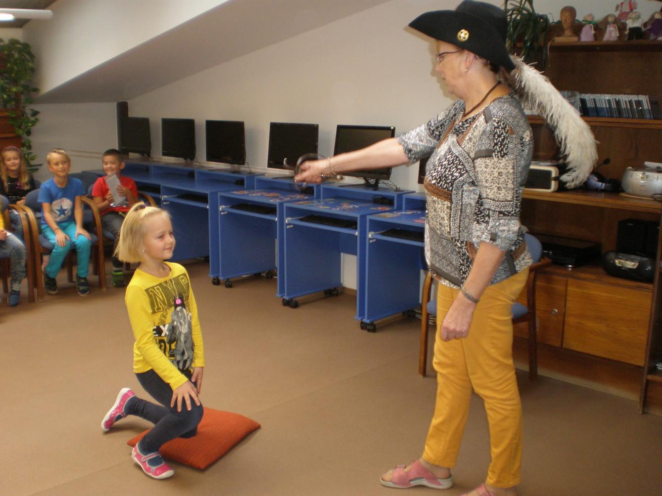 Pasování žáků 2. třídy na čtenáře - 33