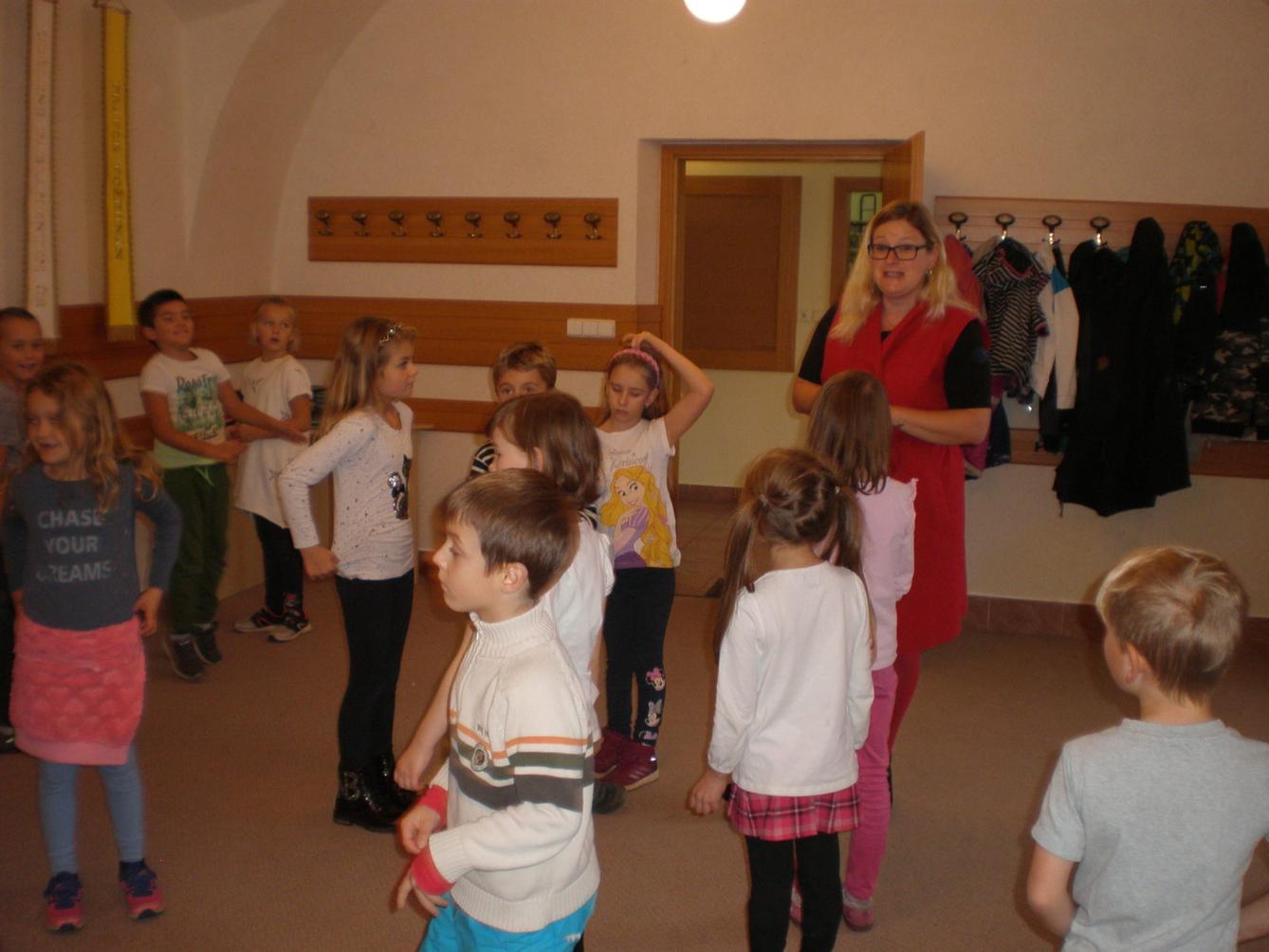 Návštěva druháčků v Obecní knihovně - 2