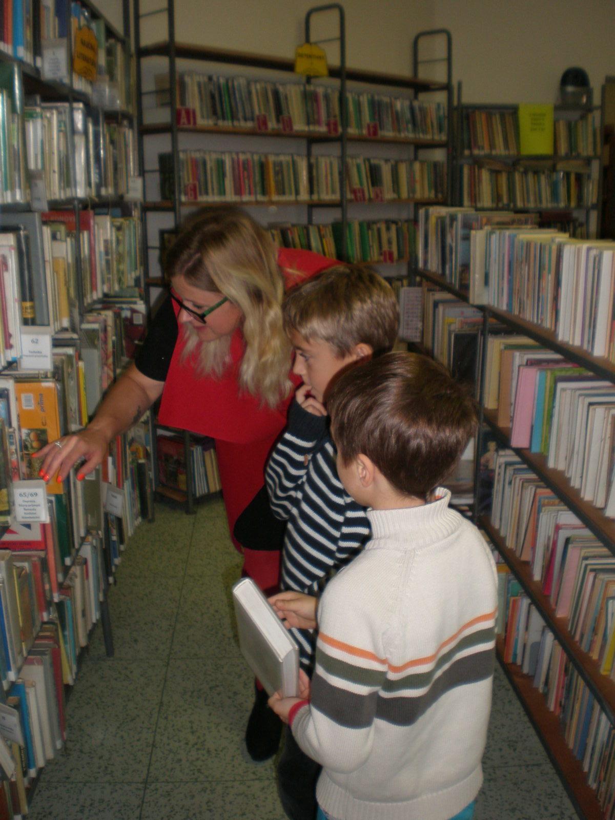 Návštěva druháčků v Obecní knihovně - 8