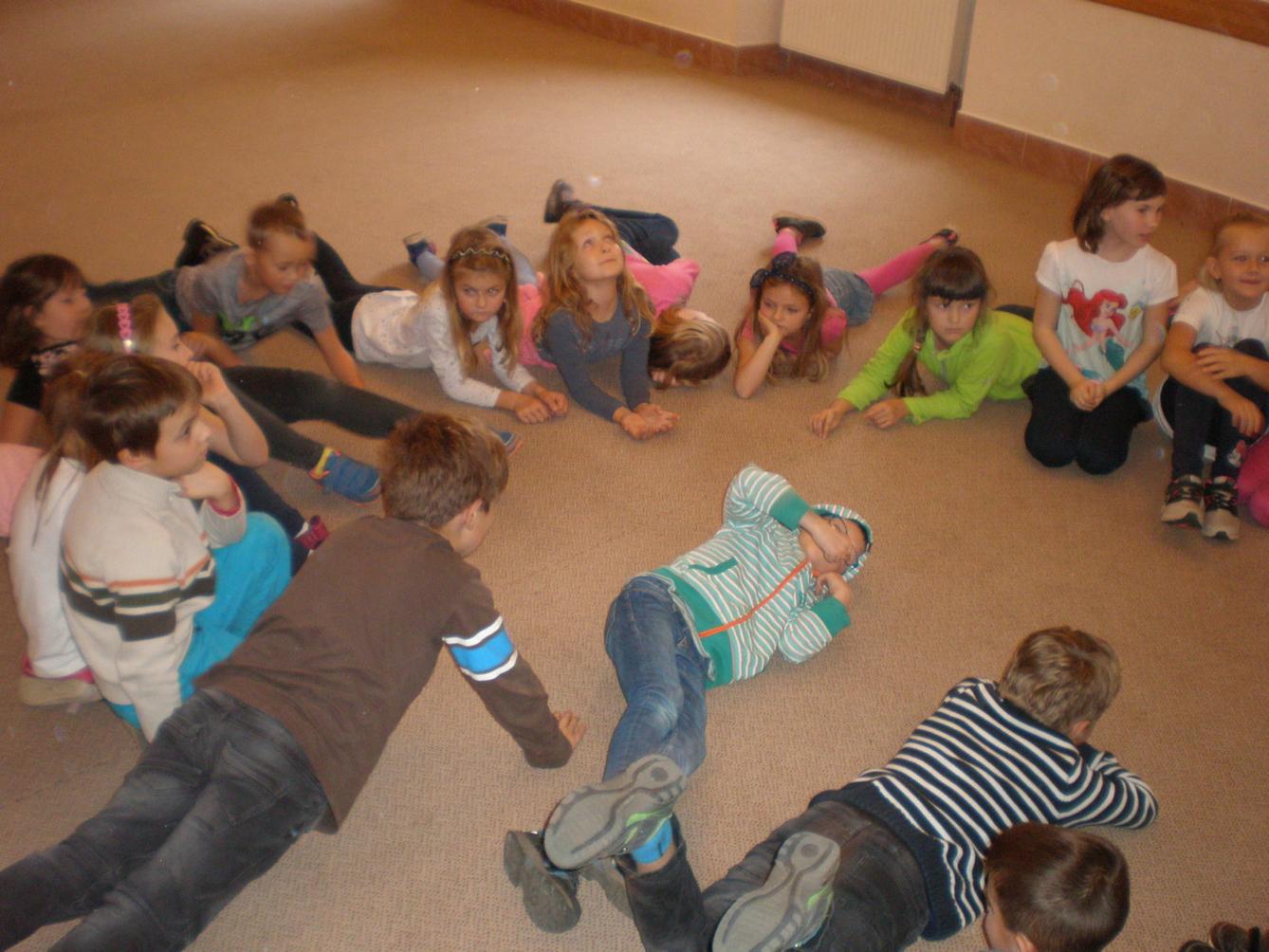 Návštěva druháčků v Obecní knihovně - 11