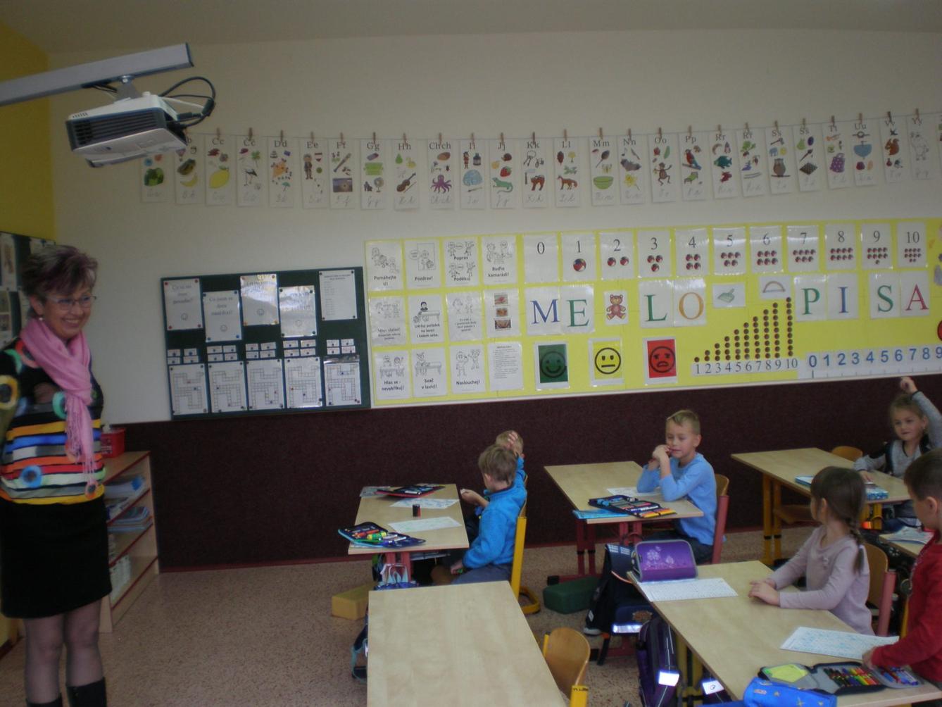 Slavnostní předávání slabikářů v 1. třídě - 2