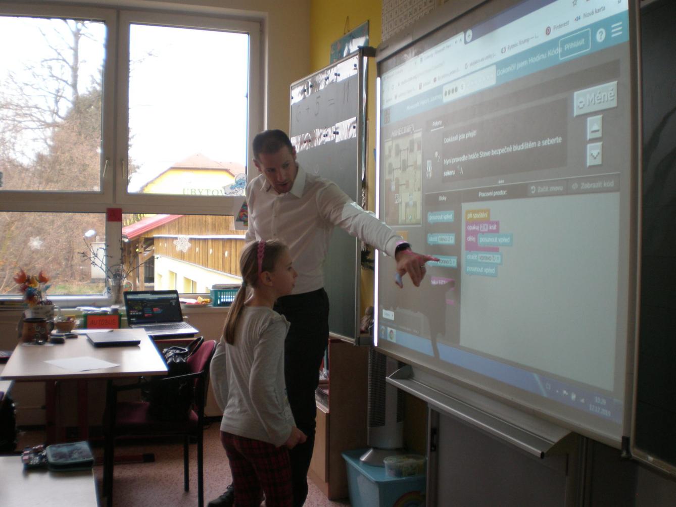 Hodina kódu ve 2. a 5. třídě - 14